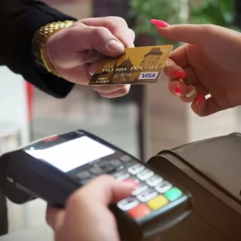 Improve and calculate customer retention rate Infraon