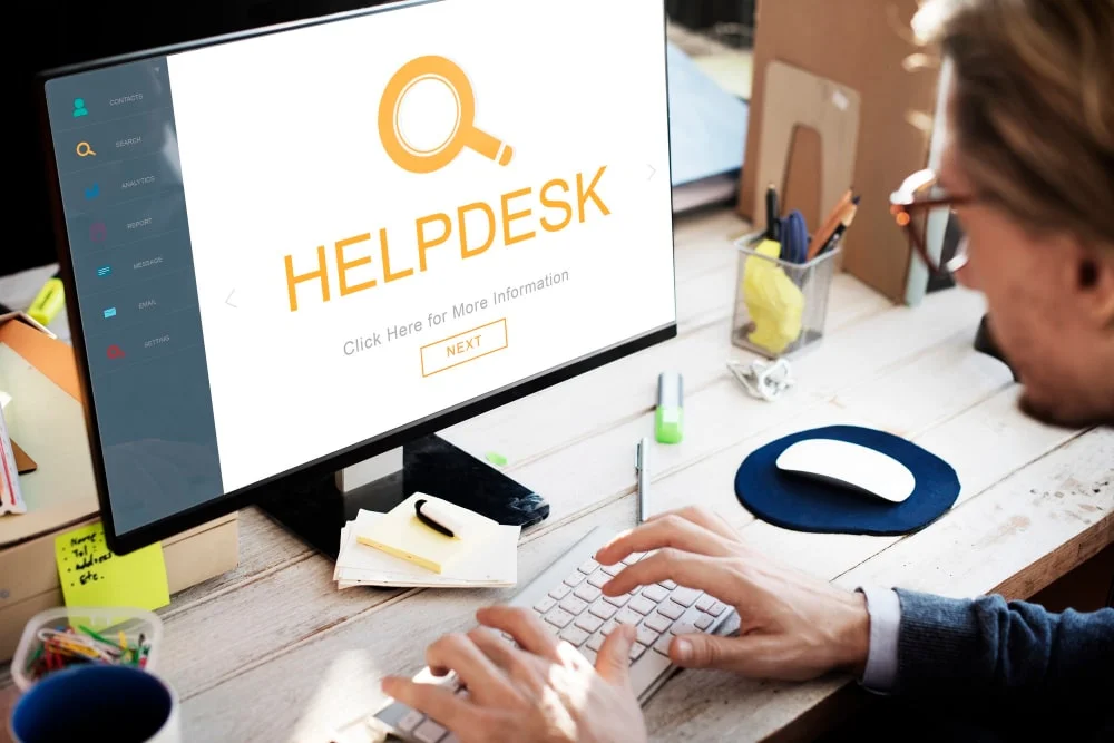 customer service helpdesk information descover concept min